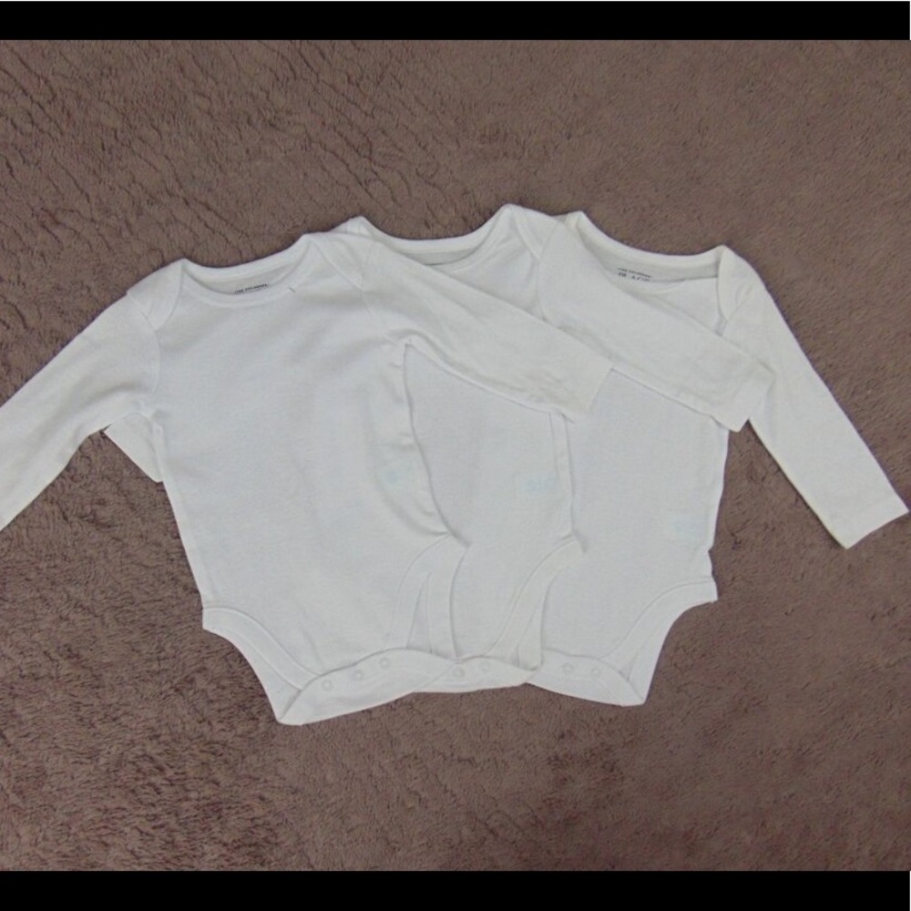NWOT 3 Pc. Long sleeve Bodysuits 0-3 Months
